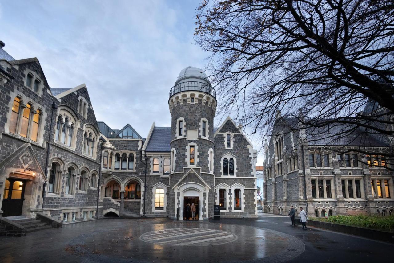 The Observatory Hotel Christchurch Zewnętrze zdjęcie The University of Canterbury